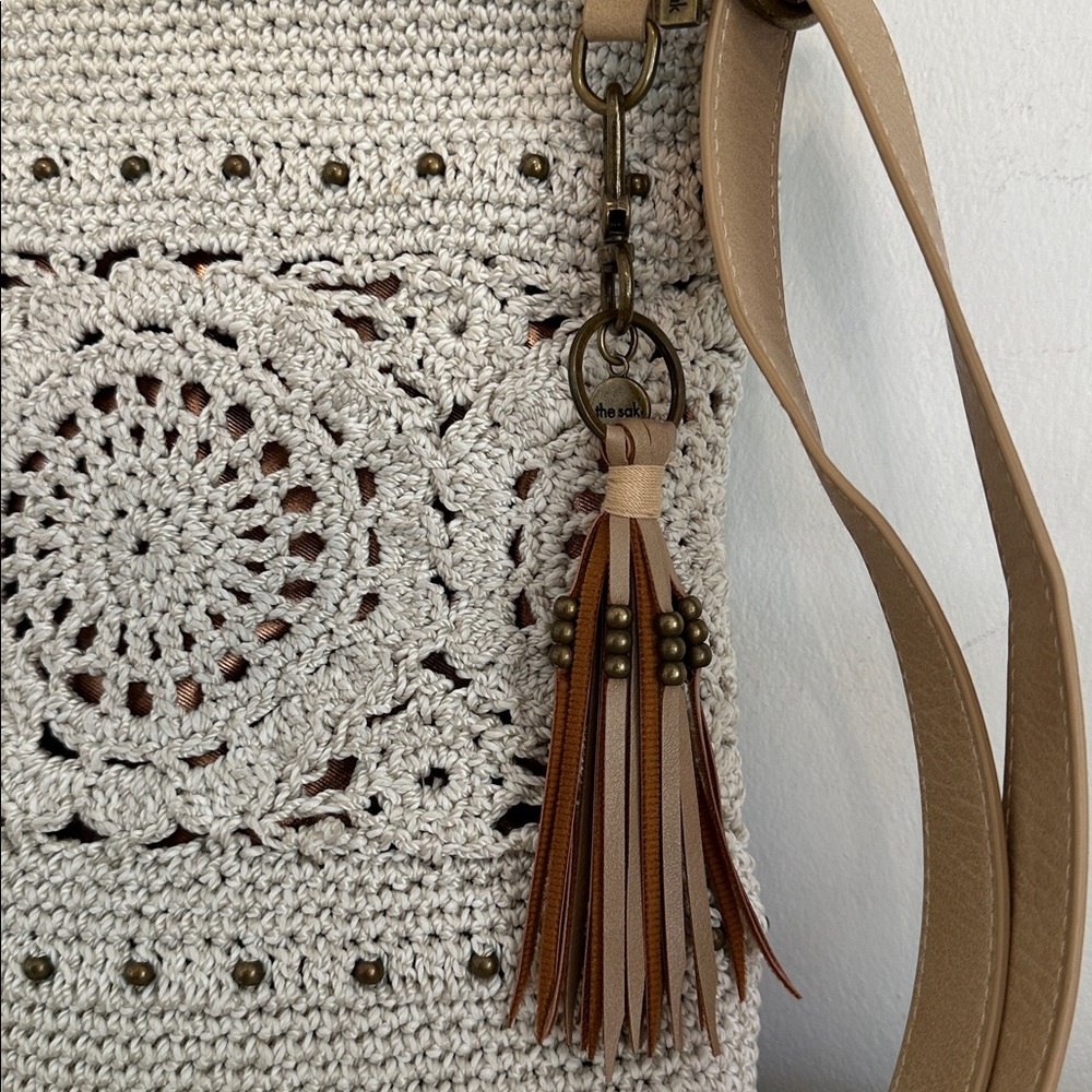 THE SAK Cream Crochet Crossbody Bag - Picture 10 of 12